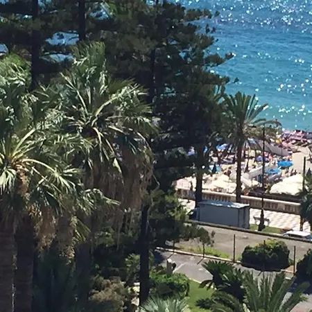 Imperiale - - Sea View Terrace And Parking Apartmán
