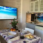 Imperiale - - Sea View Terrace And Parking Apartment